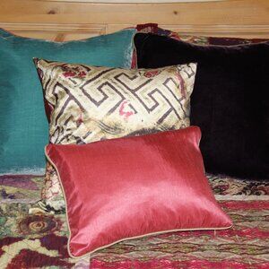 4-Decorative Colorful Wanderlust Throw Pillows